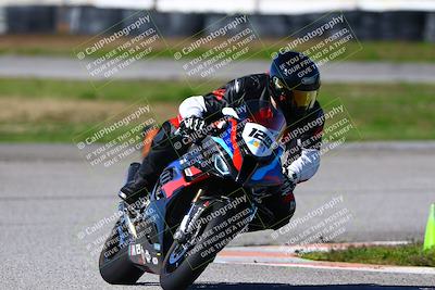 media/Jan-21-2023-Fastrack Riders (Sat) [[fcf3f88a30]]/Level 2/Session 4 Turn 6-Mountian Shot/